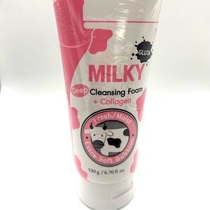 Milky collagen cleansing foam
